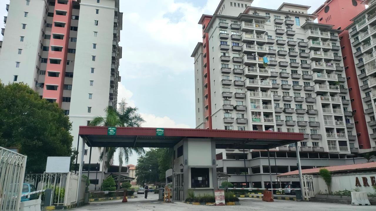 Apartment Next To Axiata Arena, Stadium Bukit Jalil クアラルンプール エクステリア 写真