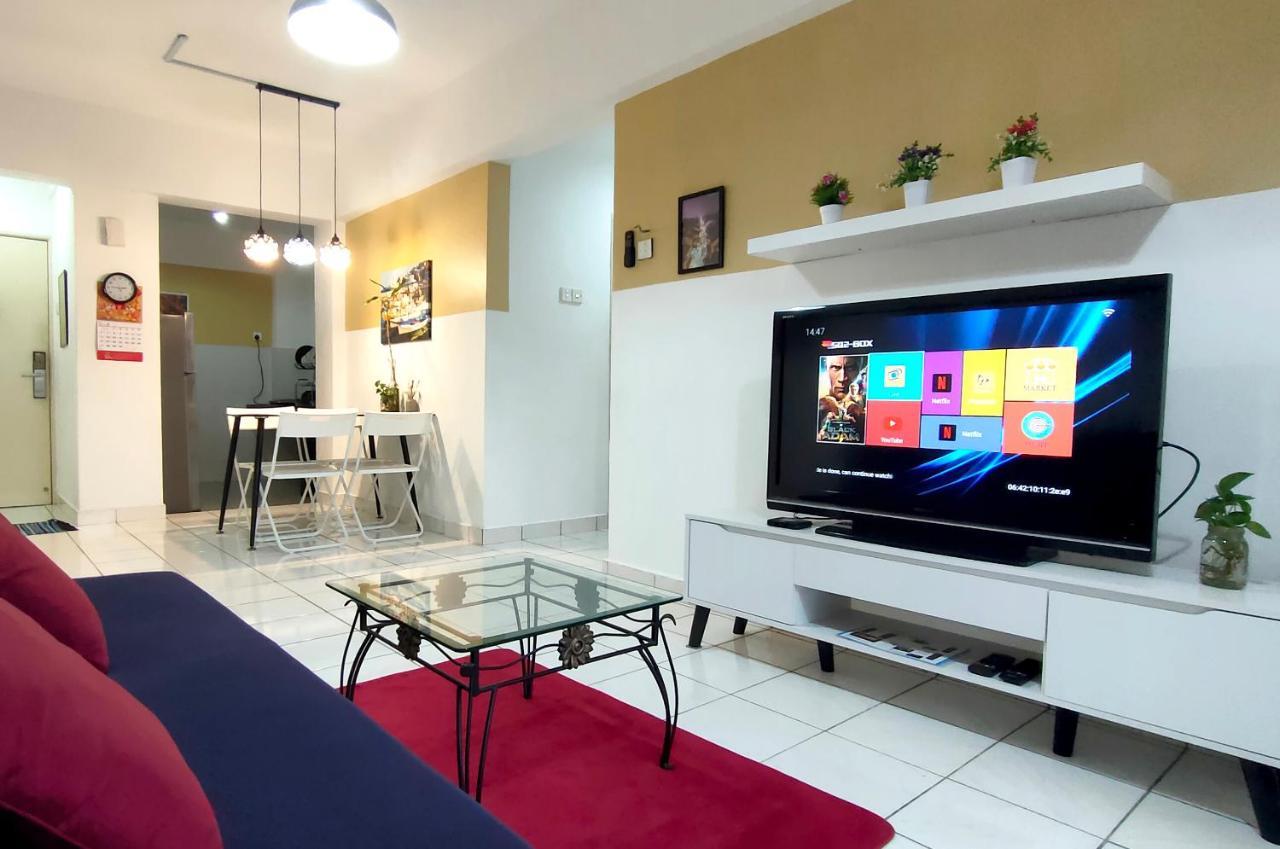 Apartment Next To Axiata Arena, Stadium Bukit Jalil クアラルンプール エクステリア 写真